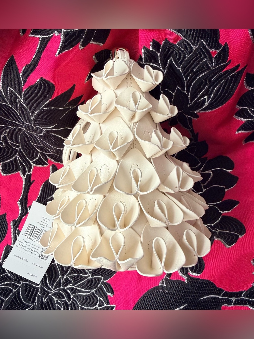 NWT Kate Spade Winter Pine 3D Tree Wristlet Bag